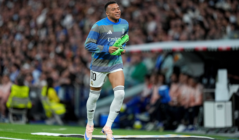 Precyzyjny atak Mbappé w strefie mieszanej minuta po minucie [VIDEO]