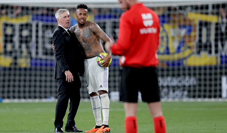 Foto: COPE: Ancelotti chce wystawić Militão w jedenastce na Mallorcę