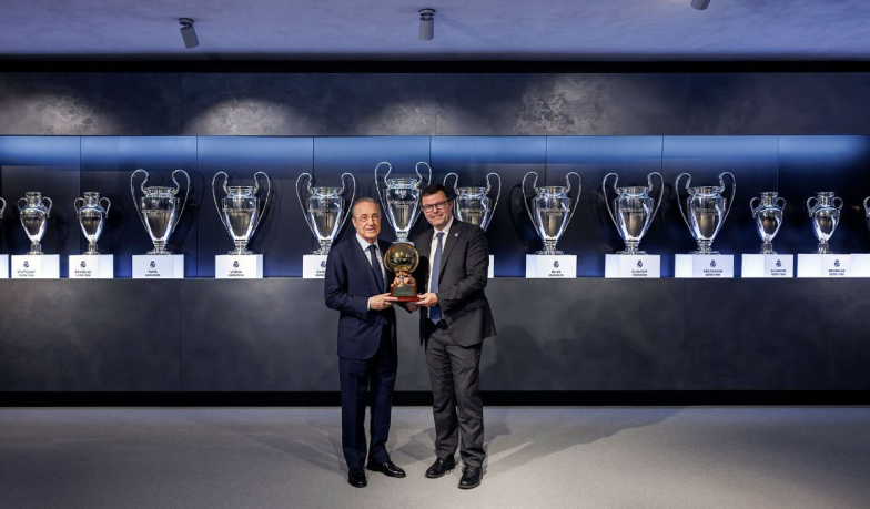 Foto: Florentino odebrał nagrodę Golden Boy 2022