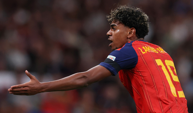 Lamine Yamal kopiuje Mbappé i w walce o Złotą Piłkę odwołuje się do swoich afrykańskich korzeni