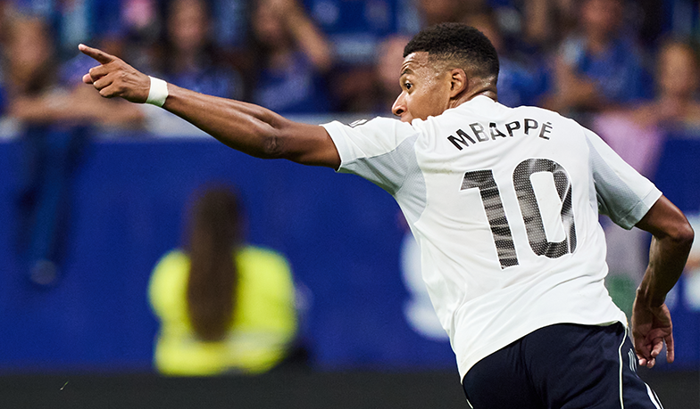 Foto: Oficjalnie: Real Oviedo przeprasza Kyliana Mbappé i Real Madryt