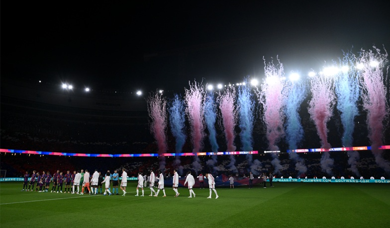 Wyrzuceni z Camp Nou za koszulkę Realu. „Zapłaciłem 2800 euro i oglądałem Klasyk w taksówce”
