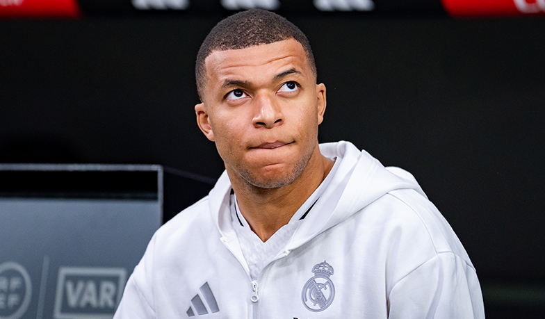 Foto: MARCA: Bernabéu wygwizdało Mbappé