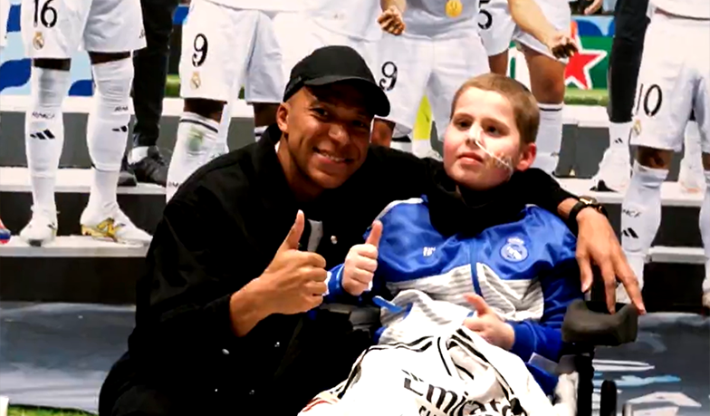 Foto: Mbappé spełnił wielkie marzenie chłopca chorego na nowotwór