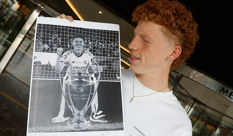 Foto: De León: Wygranie Ligi Mistrzów świętowaliśmy tak, jakby to było czymś normalnym