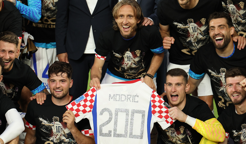 Modrić czwartym piłkarzem z 200 występami w reprezentacji