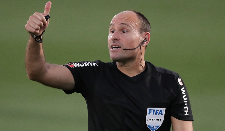 Foto: Mateu Lahoz na Atlético