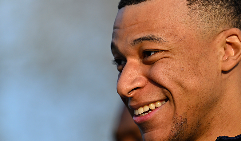 Foto: „Dopóki istnieje możliwość meczu PSG z Realem, Mbappé nie będzie niczego ogłaszał”