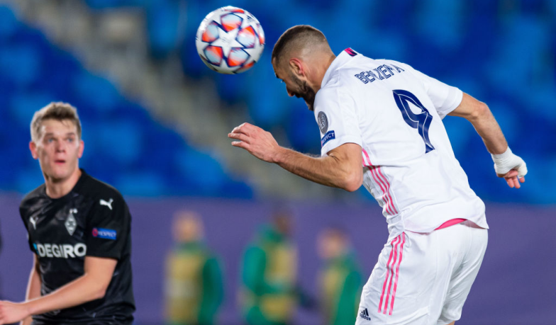 Foto: Benzema niczym Santillana