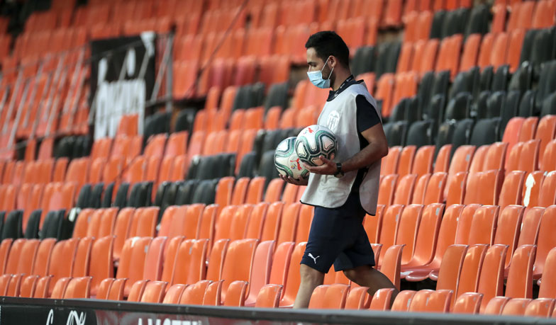 Foto: Rozmowy ws. powrotu kibiców na stadiony od 15 stycznia