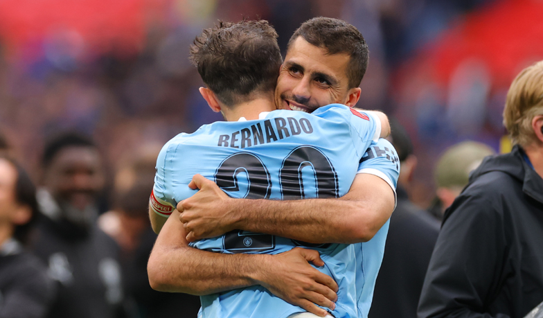 Romano: Bernardo zarobi w Realu mniej niż w City, ten ruch zamyka drzwi do transferu Rodriego