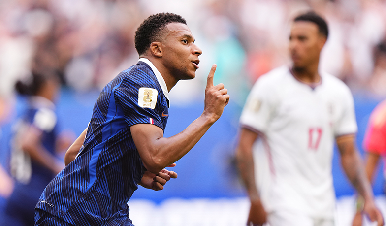 Mbappé: Okazaliśmy się ludźmi, a my niestety nie możemy sobie pozwolić na bycie ludźmi