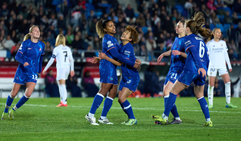Foto: Piłkarki przegrywają z Chelsea na Di Stéfano