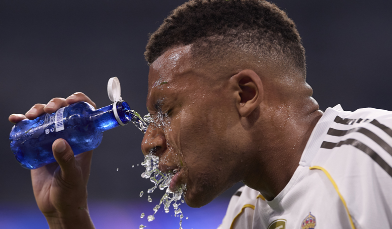 Foto: Mbappé: Złota Piłka? Obejrzę ją w telewizji, oby wygrał Dembélé