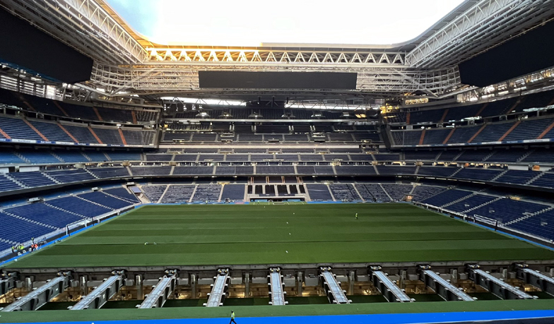 Foto: Murawa na Bernabéu wyjechała z jaskini w dobrym stanie