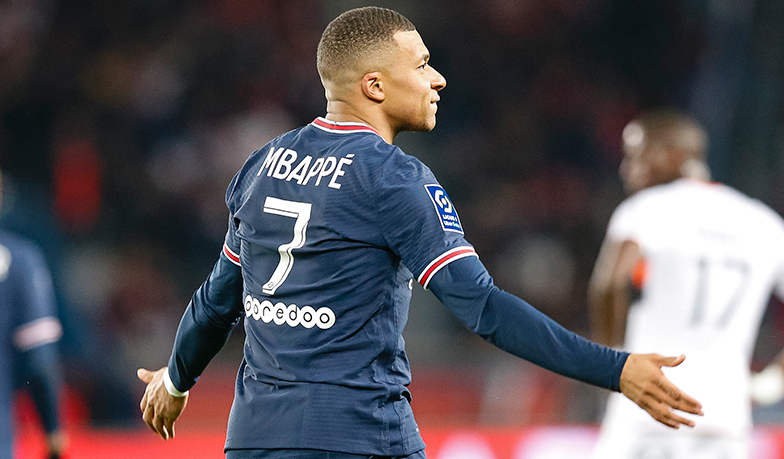 Foto: „Elementy”, które wstrzymują przenosiny Mbappé do Realu