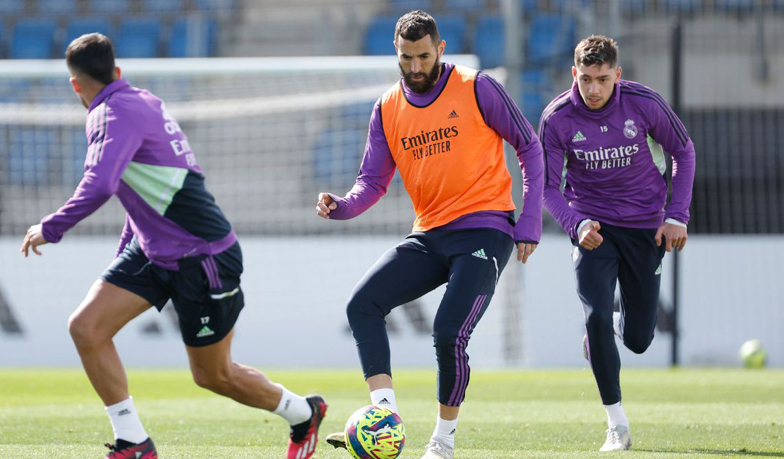 Foto: Benzema trenował z drużyną