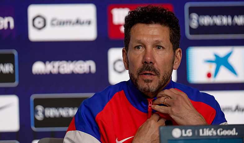 Foto: Simeone: Powinienem mówić o Barcelonie, ale mamy poczucie wściekłości i niesprawiedliwości