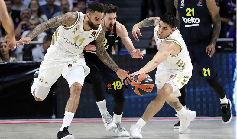 Foto: Taylor: Chcemy zdobyć pierwsze trofeum w sezonie
