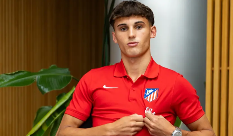 Oficjalnie: Atlético sprowadziło jednego z najbardziej obiecujących zawodników La Fábriki