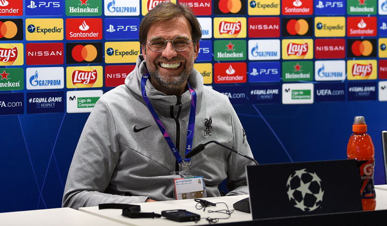 Foto: Klopp: Teraz przemyślałbym zaproszenie Ramosa na moje urodziny