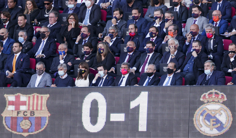 Media: Florentino Pérez nie pojawi się na Camp Nou