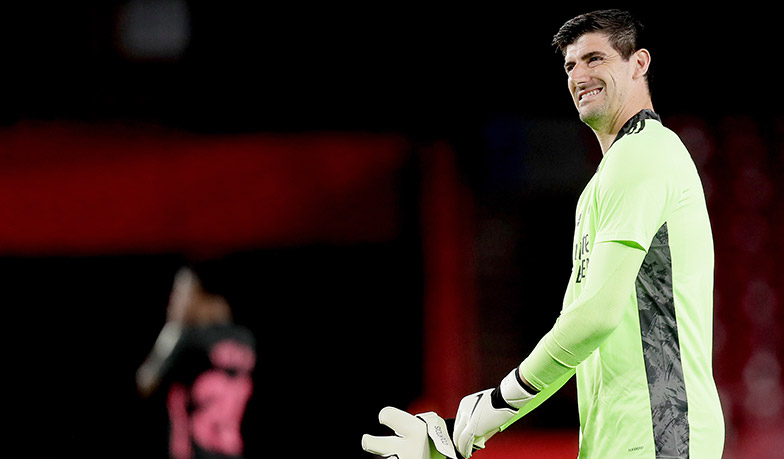 Foto: Courtois: Musimy porozmawiać o stratach na kontry rywali