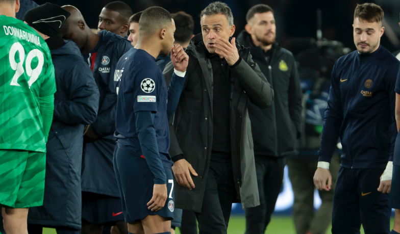 Foto: Podwyższone napięcie na linii Luis Enrique – Mbappé