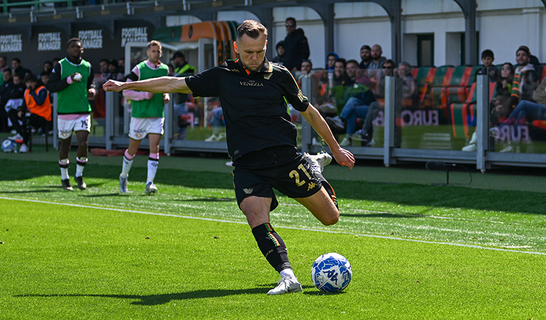 Foto: Czeryszew: Byłoby dobrze, gdyby Villarreal pokonał Real