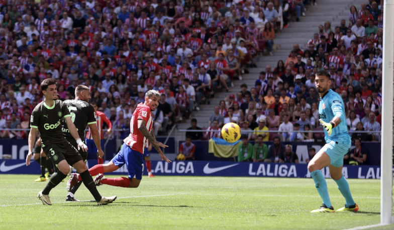 Foto: 31. kolejka: Atlético pokonuje Gironę i umacnia się w czwórce