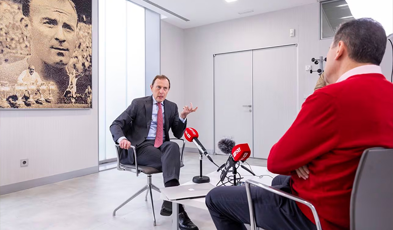 Foto: Butragueño: 17–18 graczy jechało na mecz, my biegaliśmy po górach