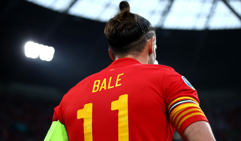 Foto: Hat-trick Bale'a ratuje Walię