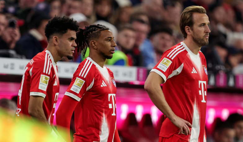 Kane, Díaz i Olise gonią historyczne rekordy bramkowe tercetów Realu i Barcelony