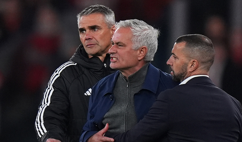 Foto: Mourinho: Vinícius powinien cieszyć się w objęciach kolegów