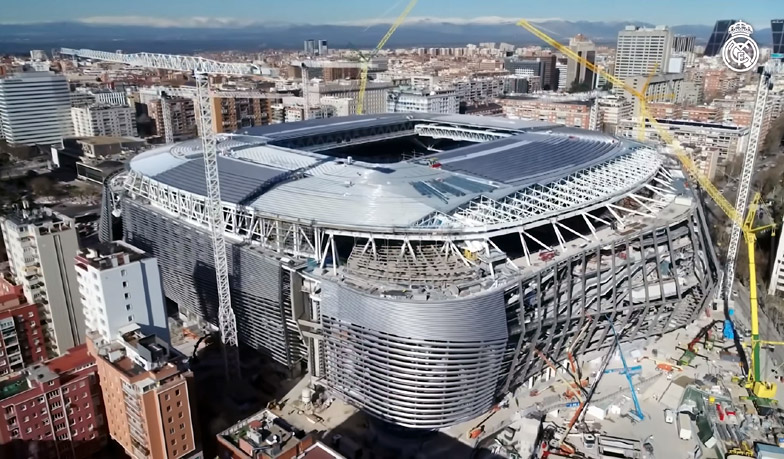 Foto: Co zmieniło się na przebudowywanym Santiago Bernabéu? [VIDEO]
