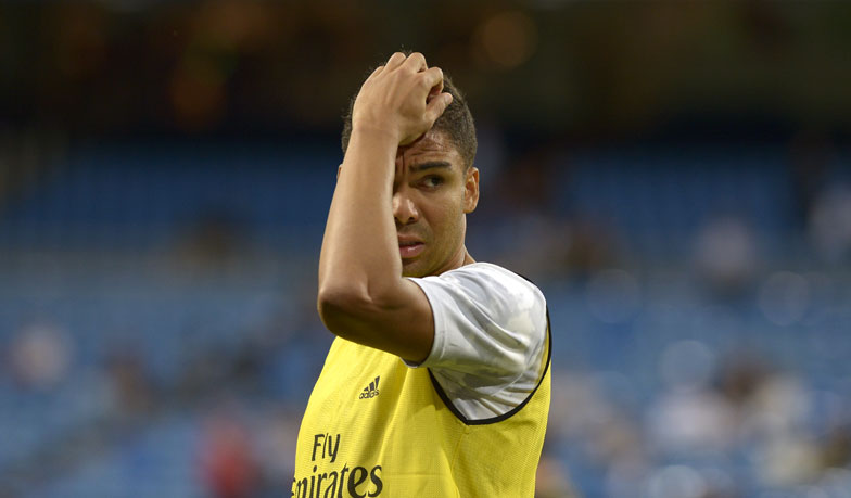 Foto: Casemiro nie grozi już zawieszenie na Klasyk
