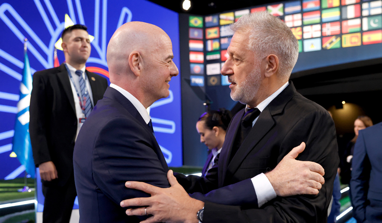 Foto: FIFPro i FIFA prowadzą wojnę na komunikaty