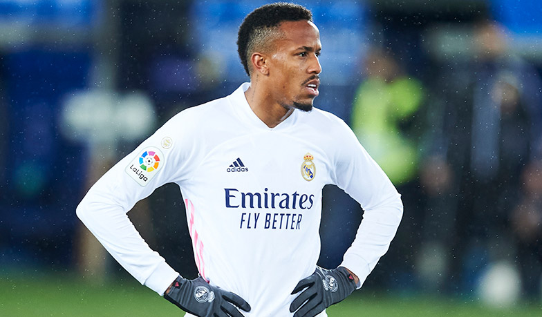 Foto: Militão wychodzi z ukrycia