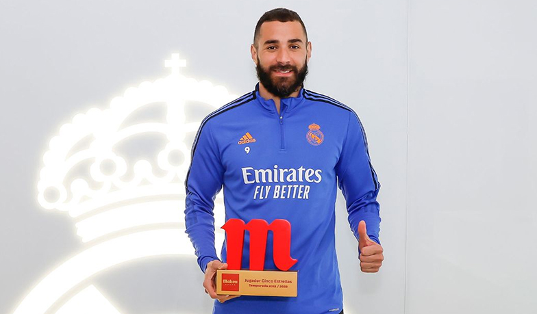 Foto: Benzema piłkarzem na Pięć Gwiazdek za cały sezon