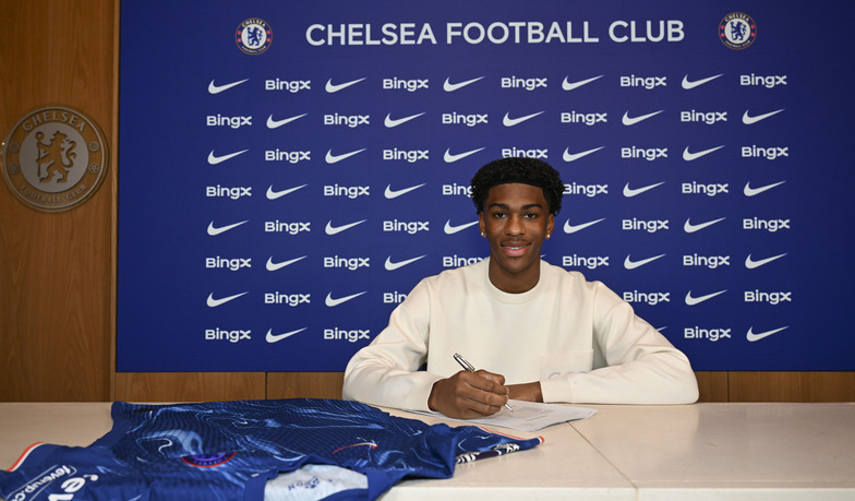 Foto: Oficjalnie: Josh Acheampong przedłużył kontrakt z Chelsea