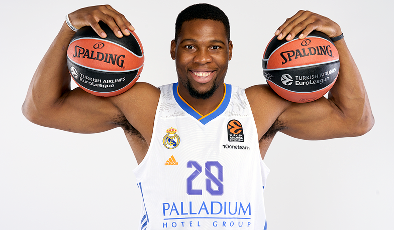 Foto: Oficjalnie: Yabusele przedłużył kontrakt do 2025 roku