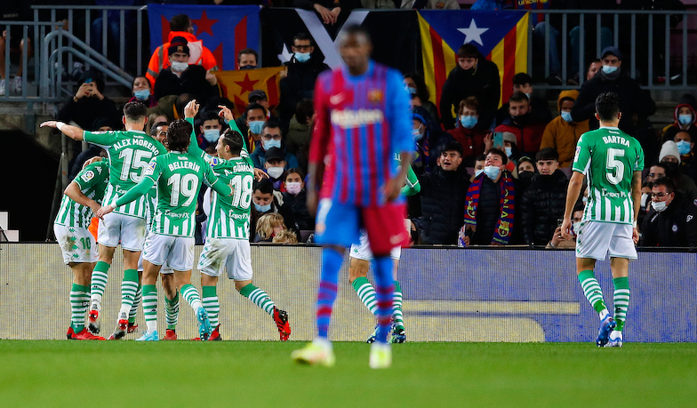 Foto: 16. kolejka: Barcelona przegrywa z Betisem