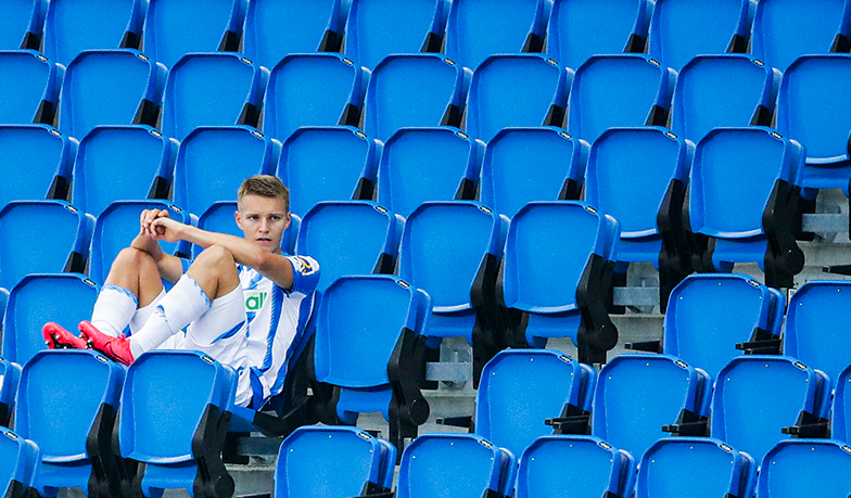 Foto: Oficjalnie: Ødegaard z kontuzją rzepki