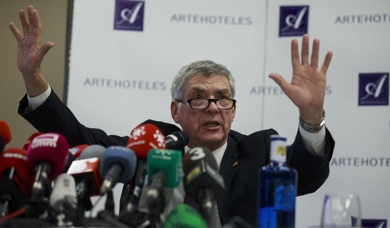 Foto: Były prezes Federacji wypłacił na boku ponad 100 milionów euro… sędziom