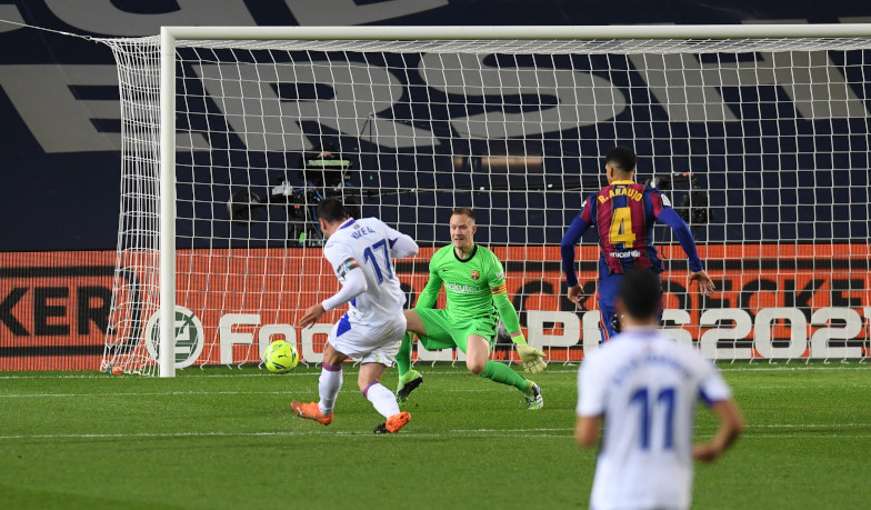 Foto: 16. kolejka: Barcelona remisuje z Eibarem