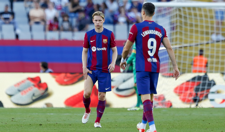 Foto: Media: De Jong może przegapić Klasyk z Realem Madryt