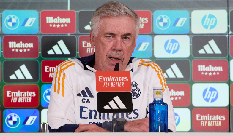 Foto: Ancelotti: Powiedzenie komuś, że zrobił coś głupiego, a powiedzenie, że jest głupi, to dwie różne rzeczy