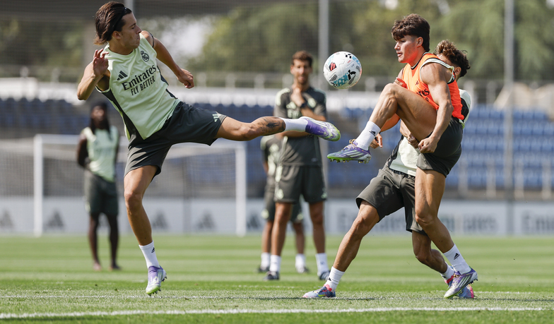 Trzech chętnych i jedna pozycja