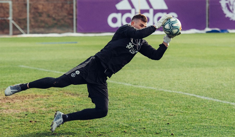 Foto: Oficjalnie: Łunin wypożyczony do Realu Oviedo