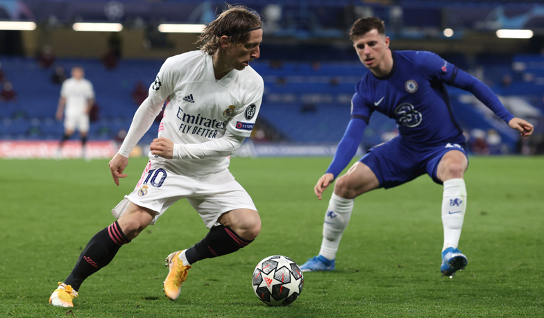 Foto: Chelsea ponownie wymusza na Realu zmianę getrów